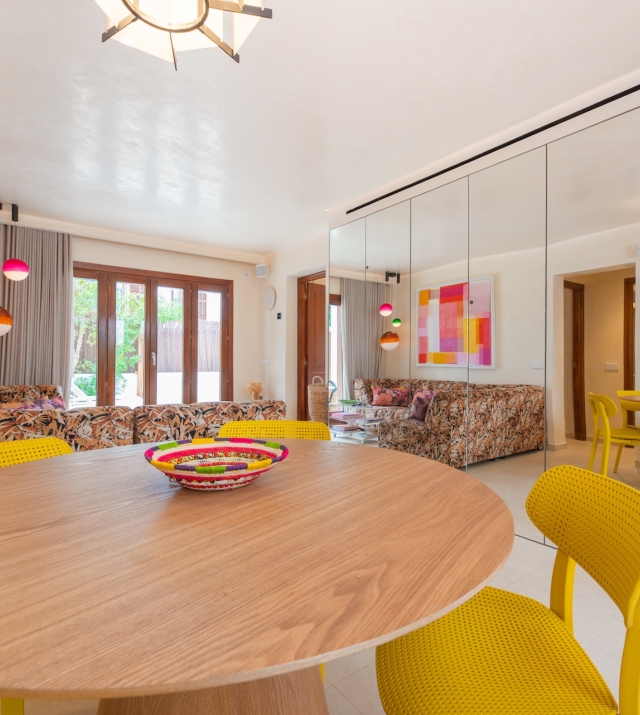 Resa estates Ibiza for sale te koop appartement Santa Gertrudis living and dining.jpg